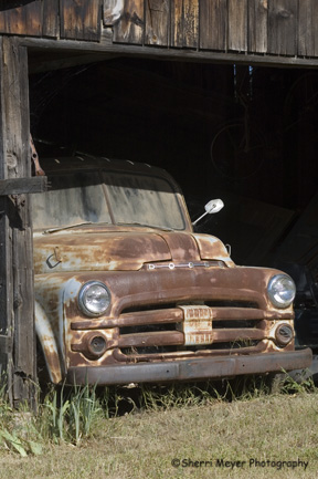 old-truck.jpg